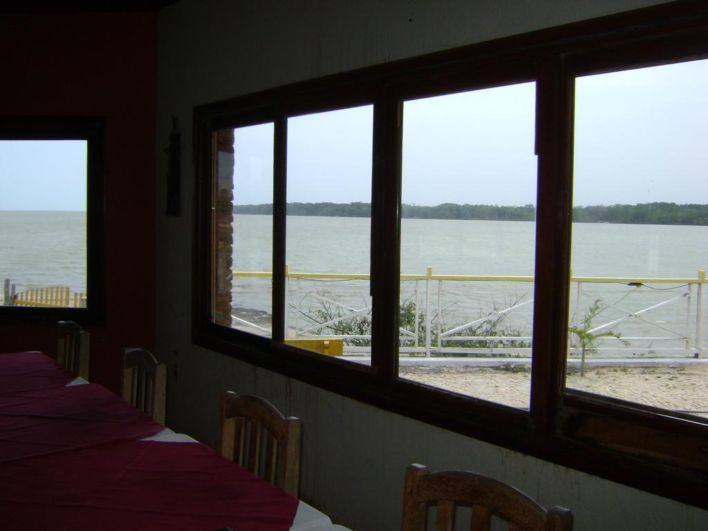 Pousada Paraiso Das Canárias Екстериор снимка